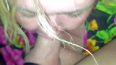 Horny couple having wild show