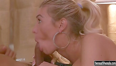 Hot chick fucked in public